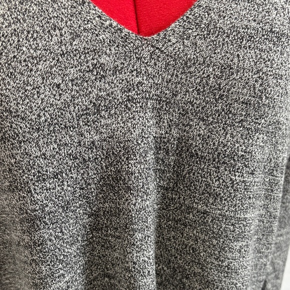 Babaton Gray Wool Blend Linen V Neck Sweater - Picture 2 of 7